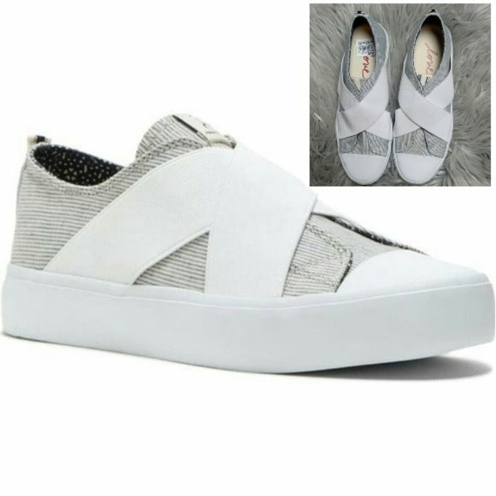 ED Ellen DeGeneres size 7 shoes